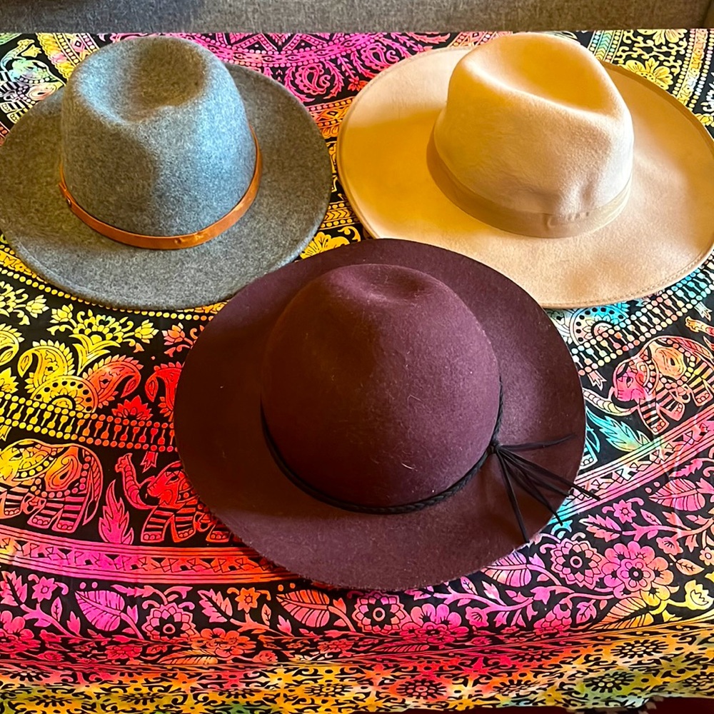 (3) STYLISH HATS!